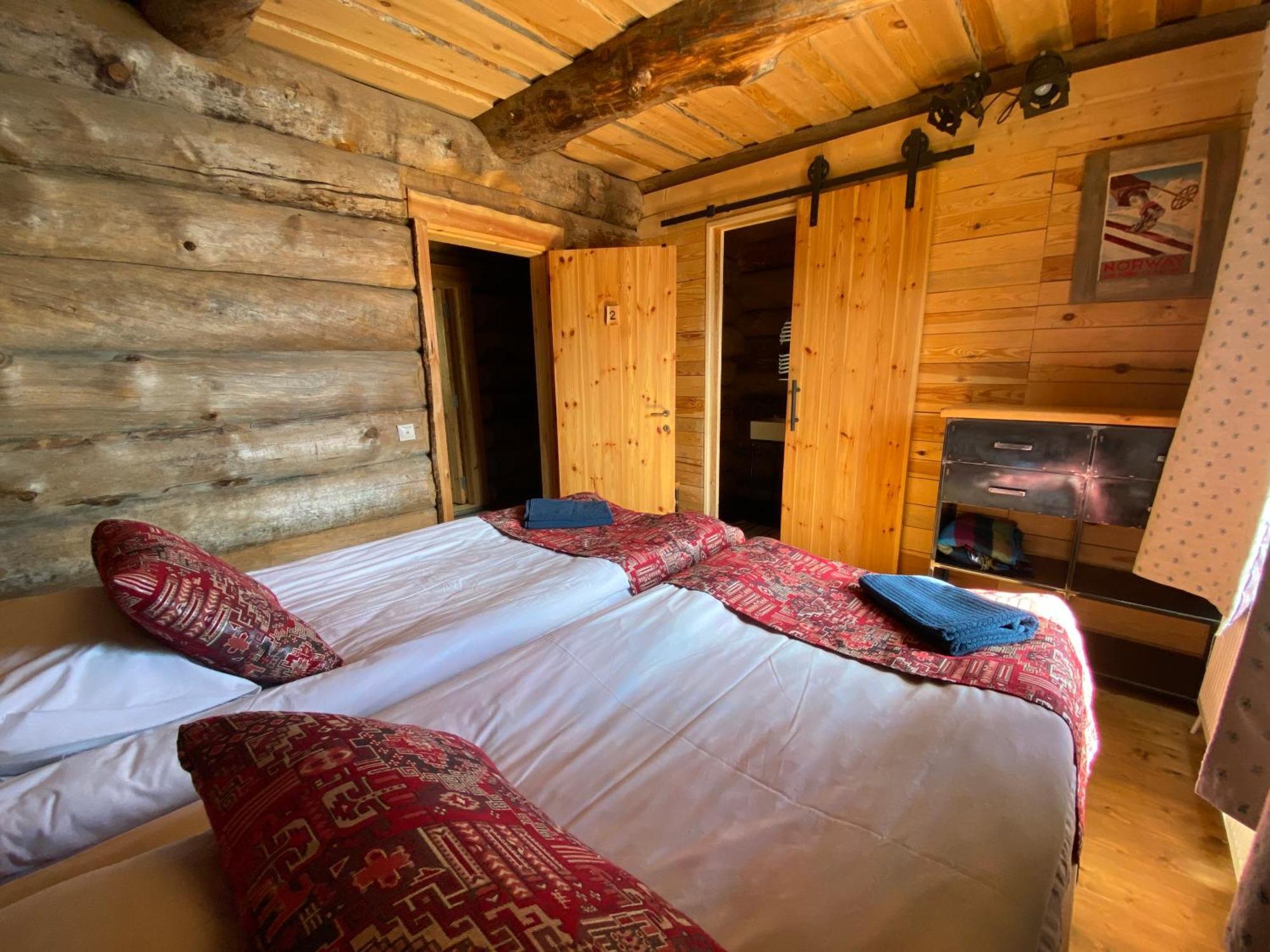 Mountain Cricket Chalets And Apartments Gudauri Dış mekan fotoğraf